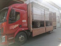 新疆客戶移動電站發(fā)貨